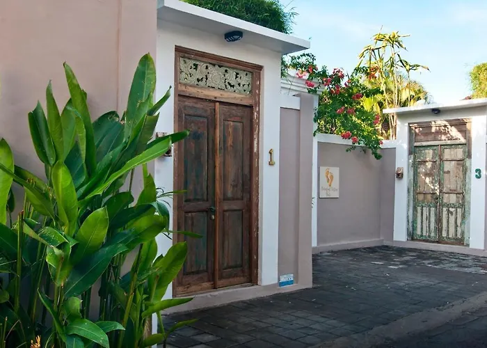Amazing 1 Bedroom Private Pool Walk To * Seminyak (Bali)